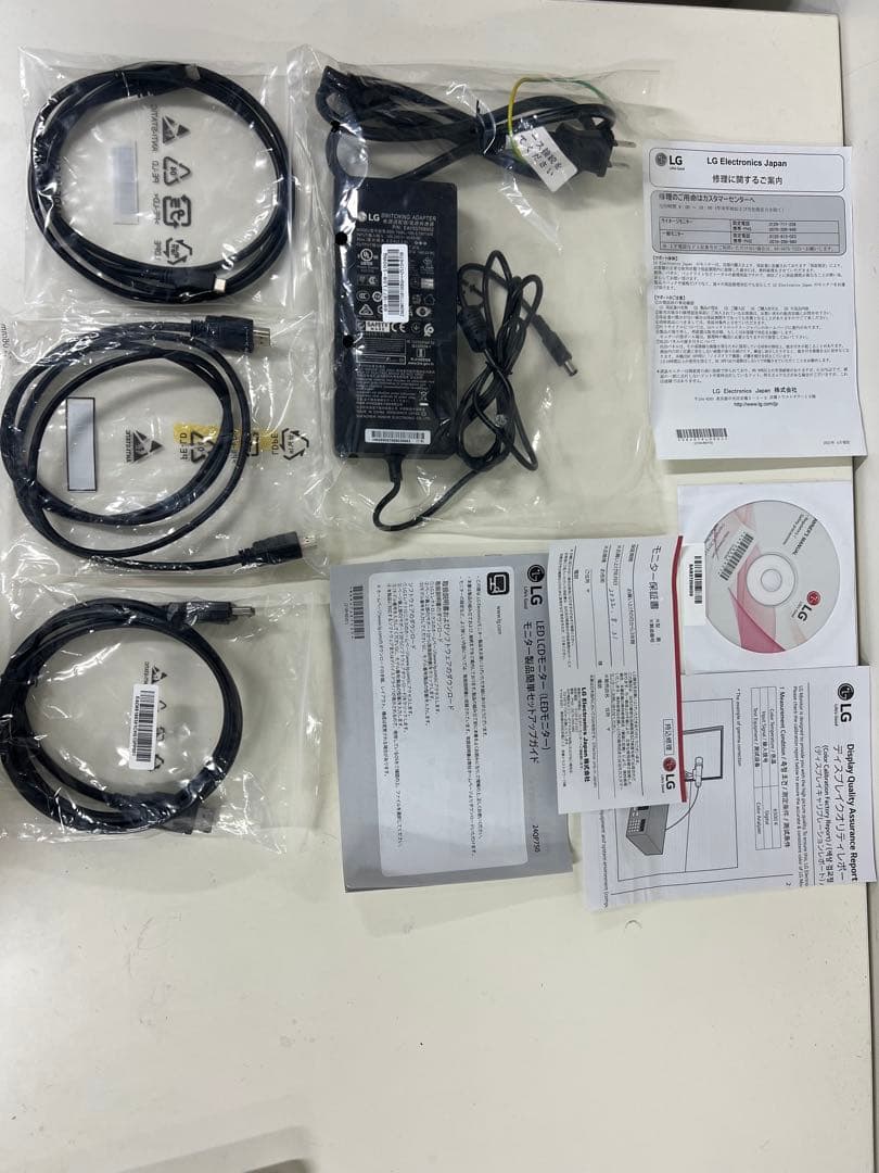 LG フレームレス モニター ディスプレイ 24QP750-B