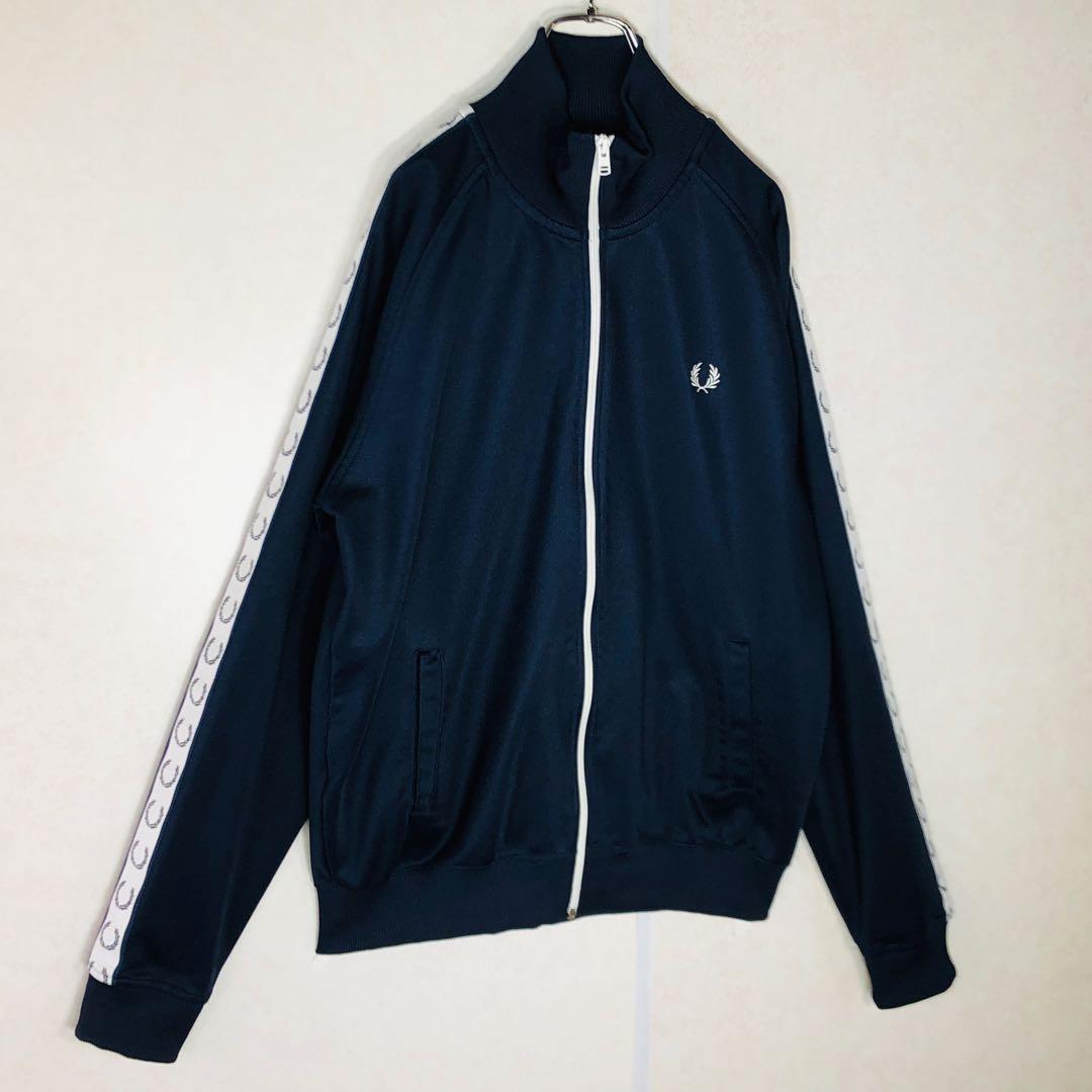 【人気デザイン】フレッドペリー トラックジャケット テープロゴ 刺繍ロゴ L 紺