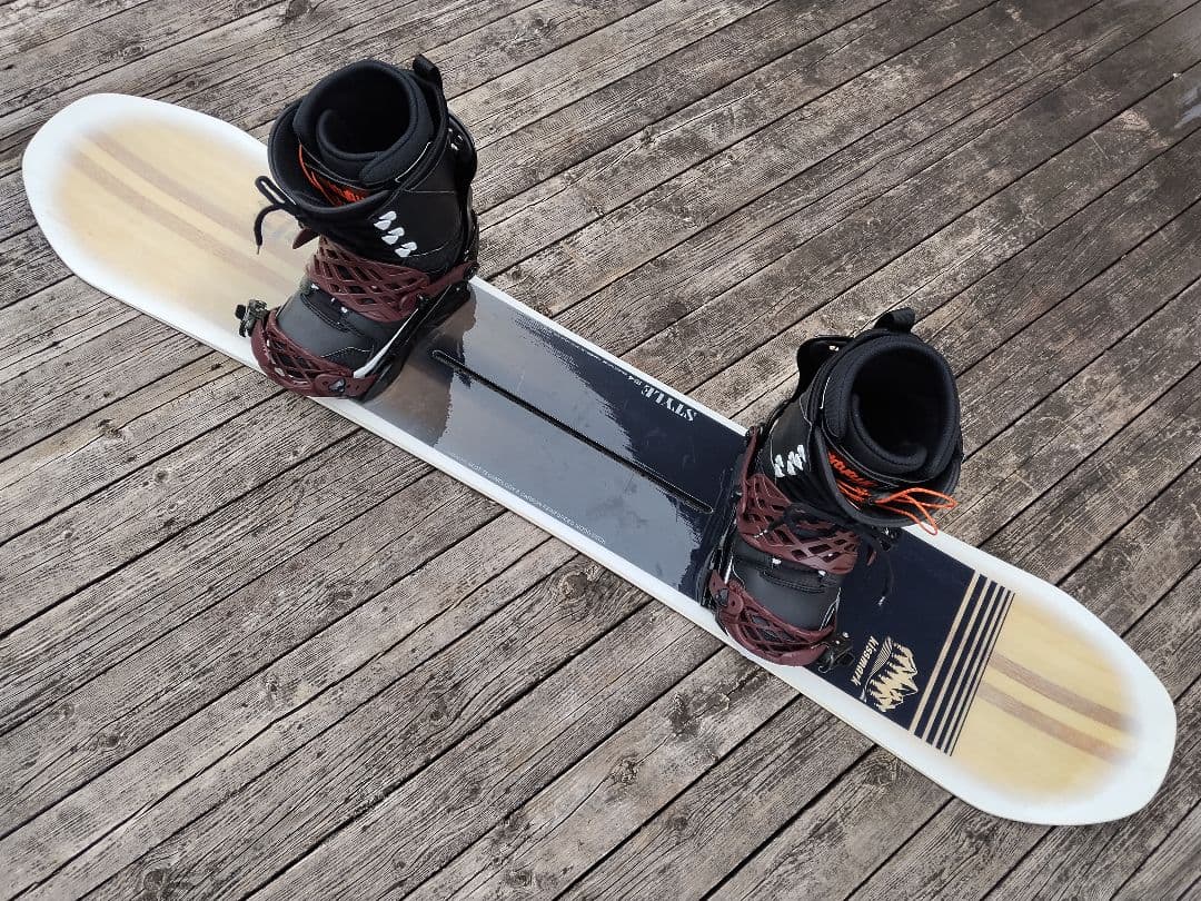 スノーボード 3点セット キスマーク KISSMARK 154 ブーツ 27.5