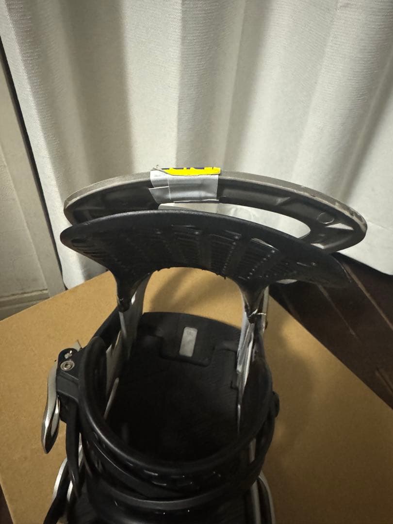 10月27日値段戻します！Burton GENESIS ビンディング Mサイズ