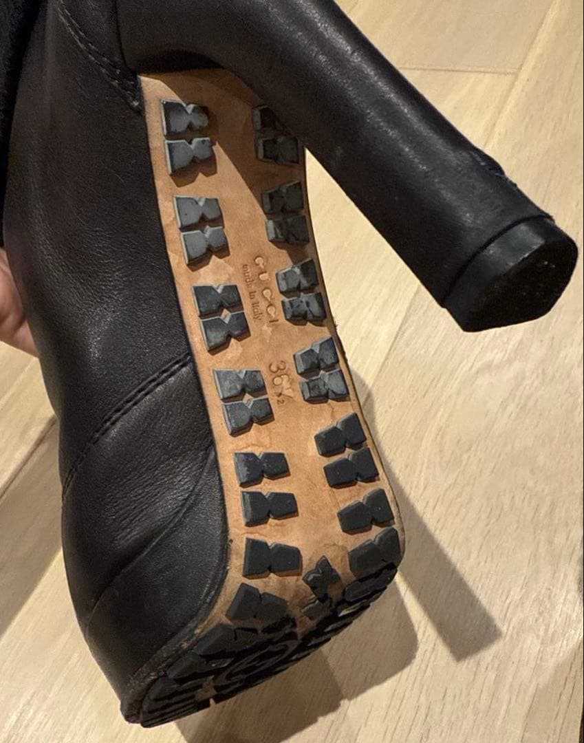 GUCCI レディース　ショートブーツ　レザー&ニット　ブラック　36.5