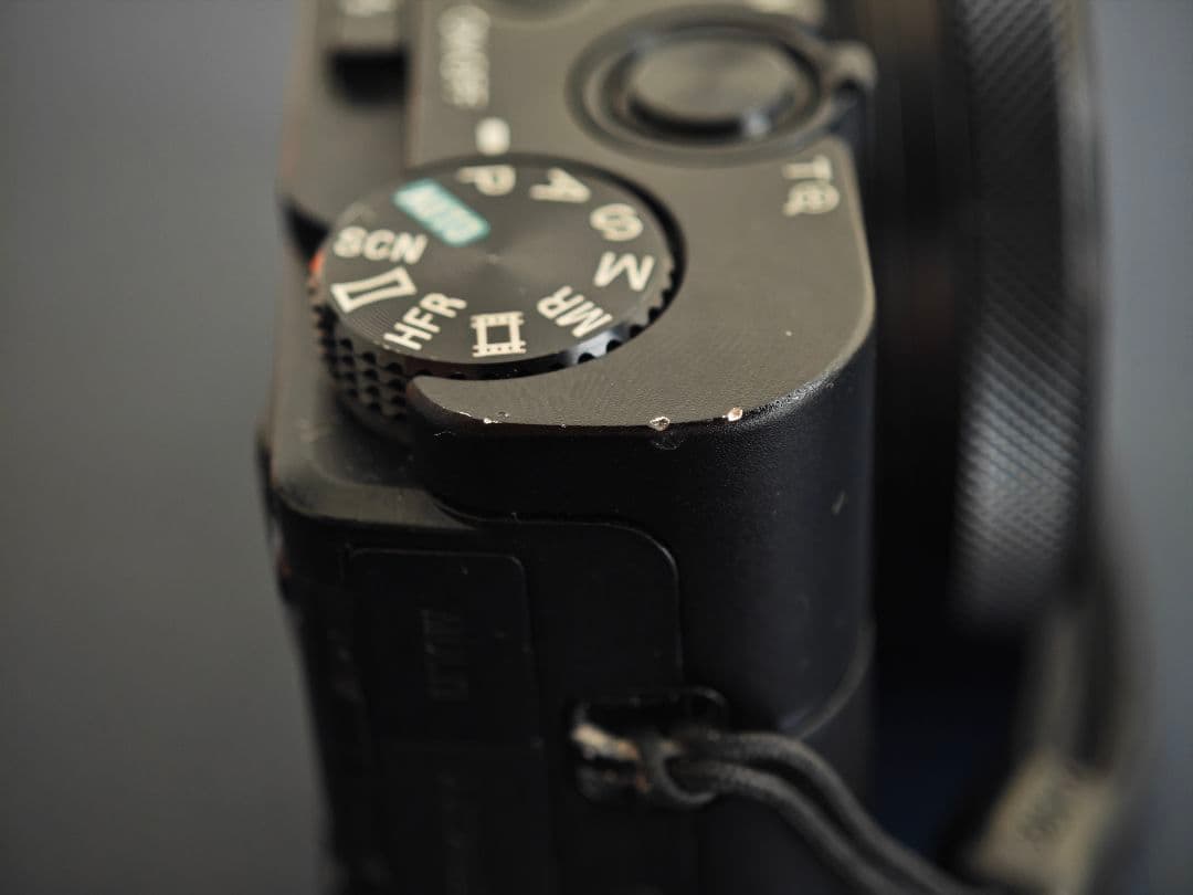 デジタルカメラ SONY Cyber-shot RX100 M5