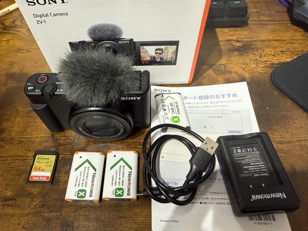 SONY ZV-1 デジタルカメラ 64GB SD 付き
