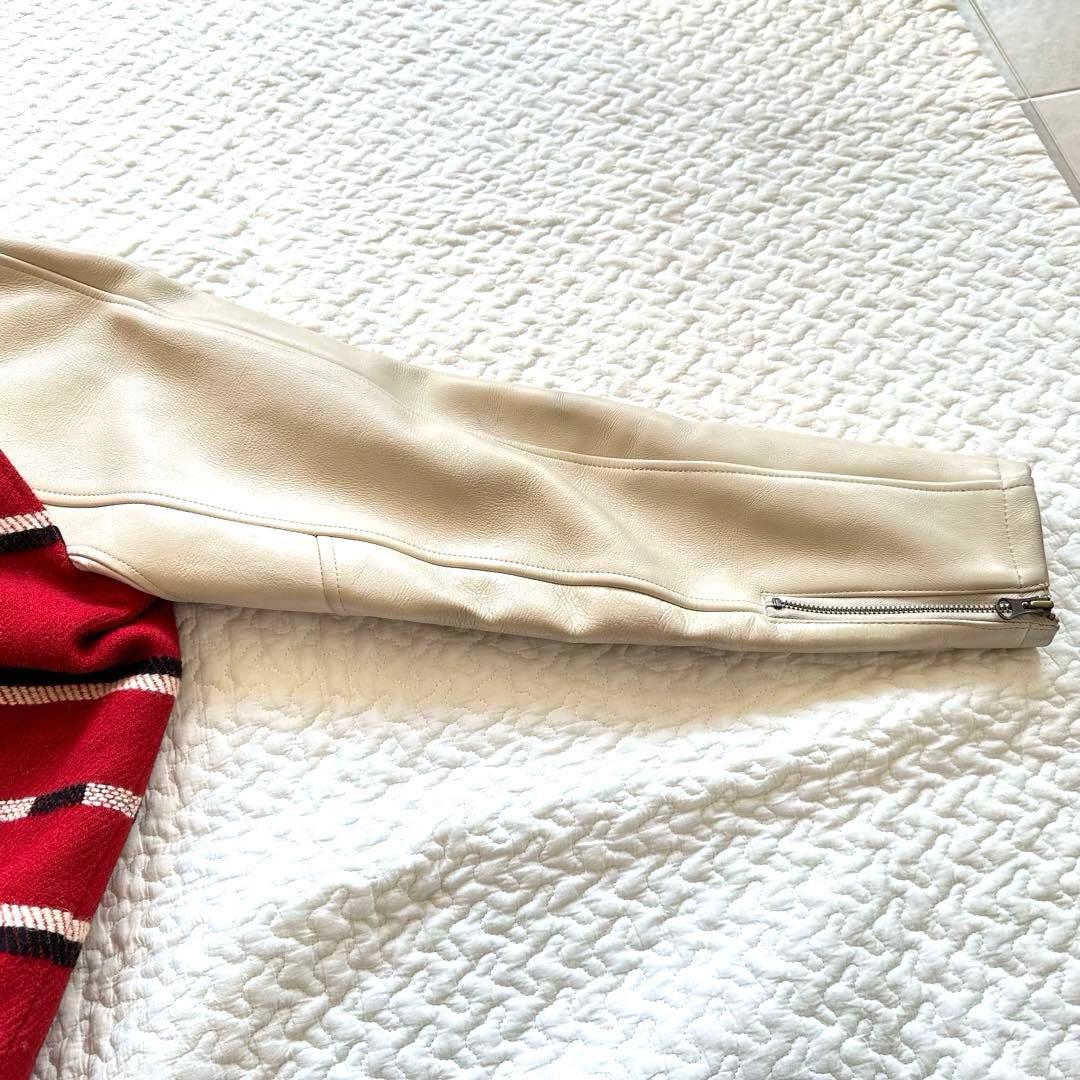 ヒステリックグラマー　スタジャン 赤 クリーム　牛革