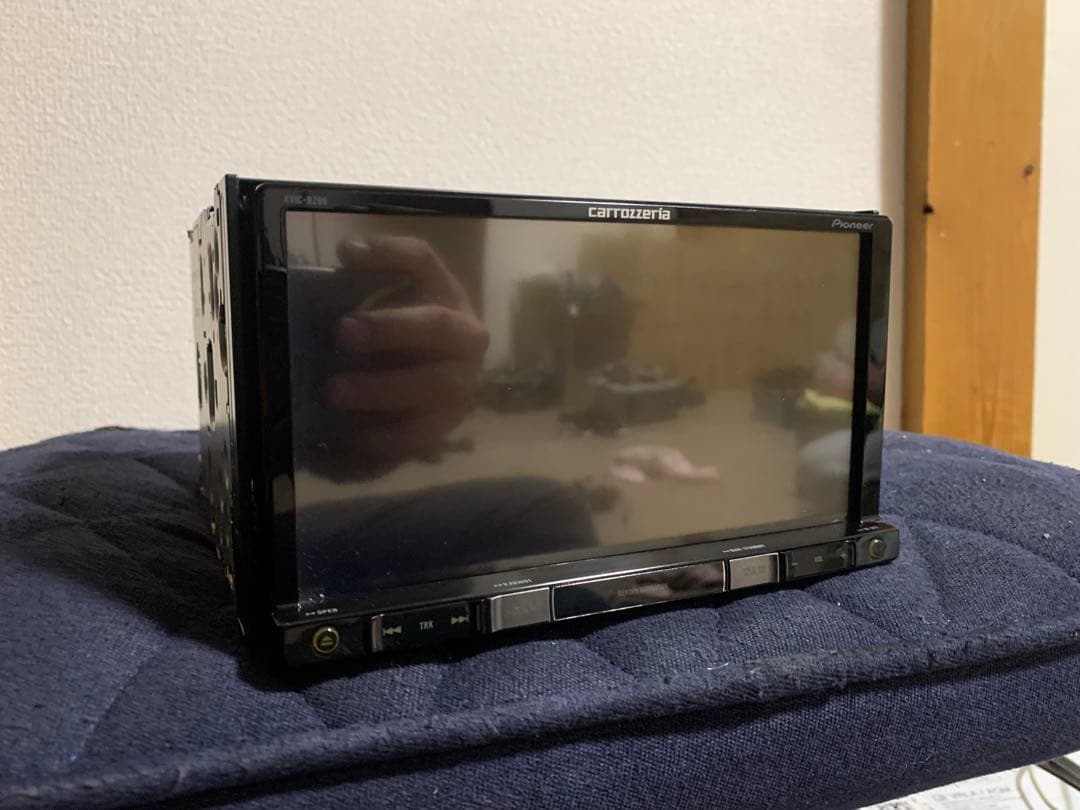 カーナビ carrozzeria AVIC-RZ99