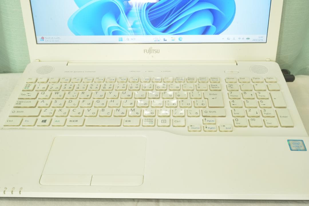 富士通 LIFEBOOK AH50/X 6世代CORE I7　SSD120GB