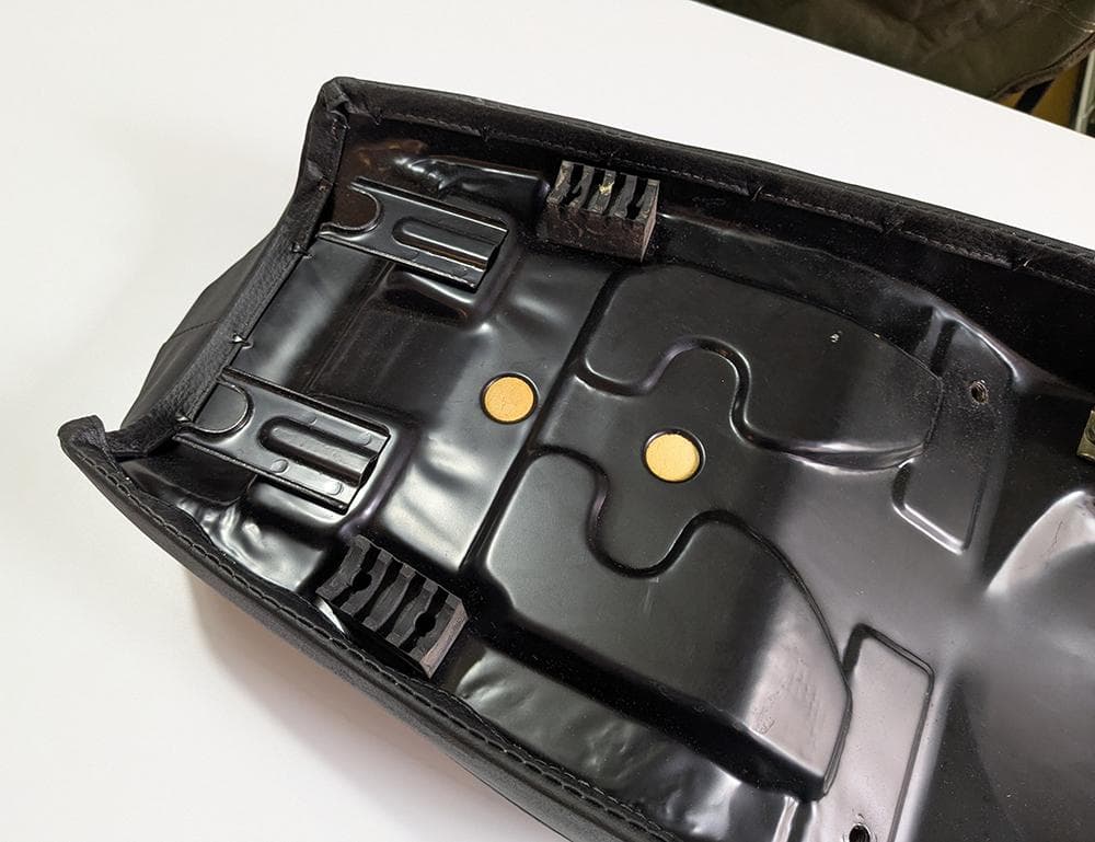 未使用品 YAMAHA ヤマハ SR400 純正シート バイク シート 座面