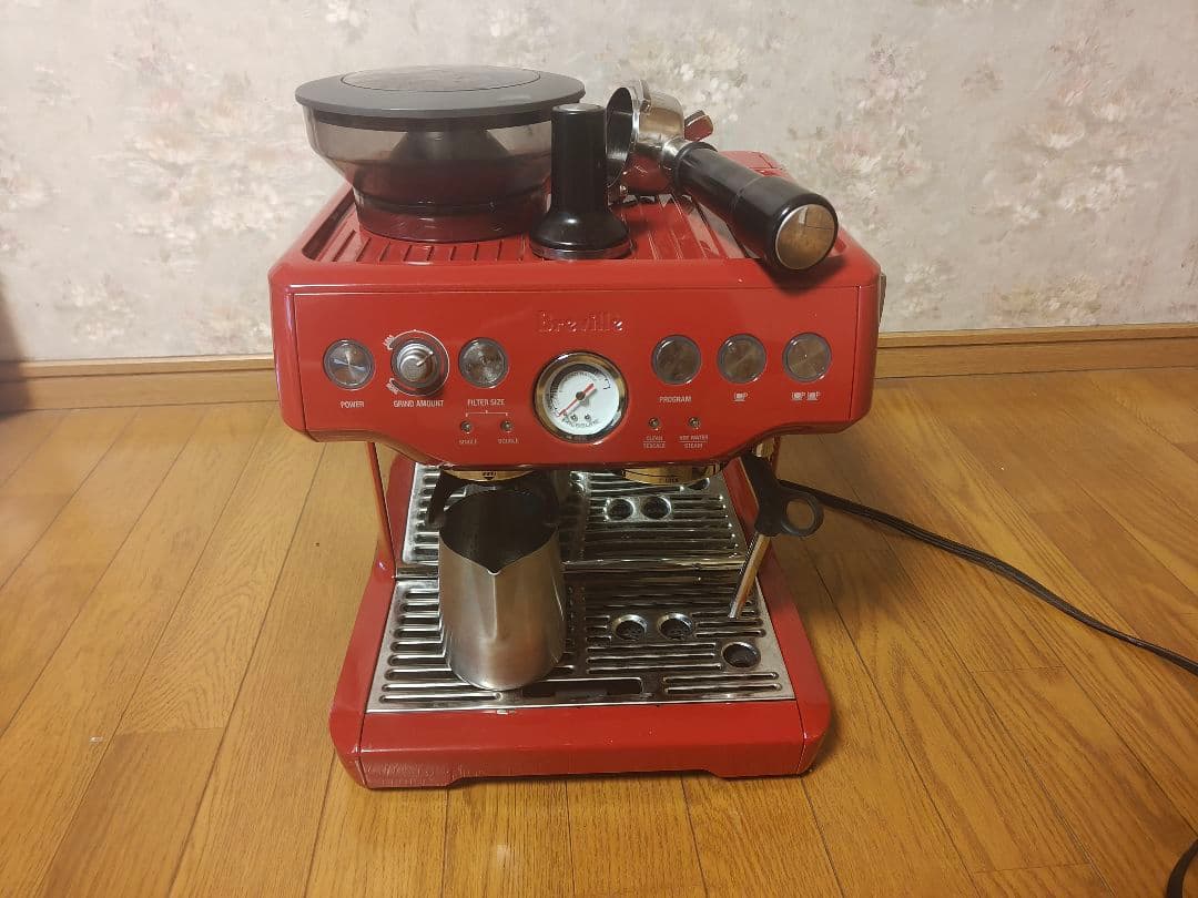 コーヒーメーカー・エスプレッソマシン Breville Barista Cranberry BES870CBXL