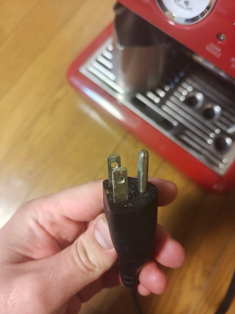 コーヒーメーカー・エスプレッソマシン Breville Barista Cranberry BES870CBXL