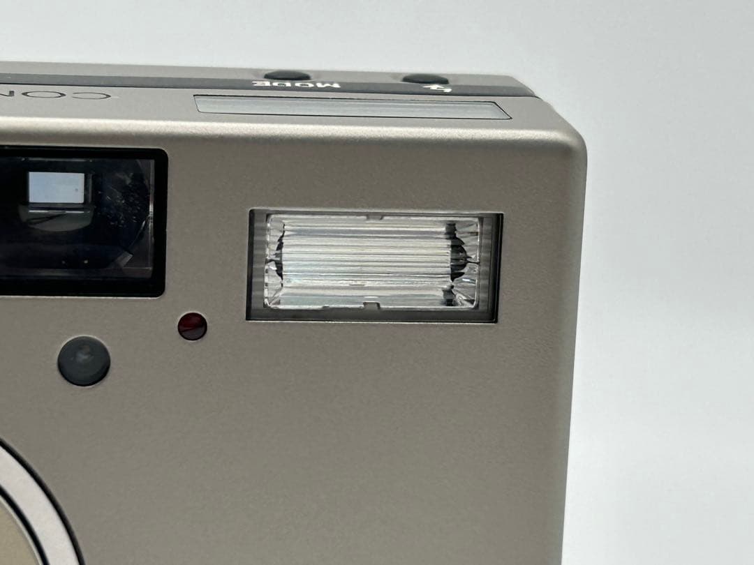 美品　CONTAX T3（ジャンク品）　ケース付き