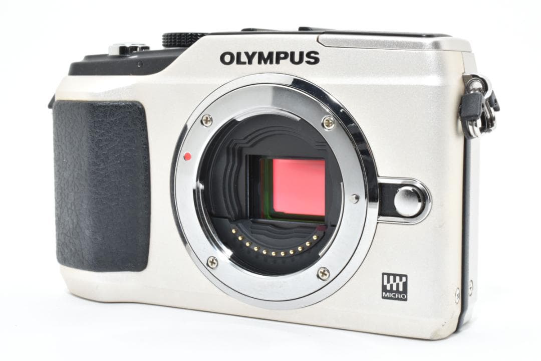 オリンパス ペン E-PL2 ミラーレスデジタルカメラボディ シルバー