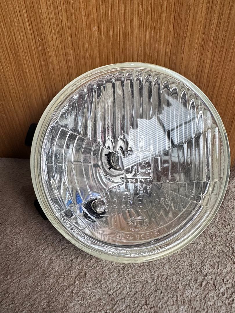 HELLA H4 ライト flsts ヘリテージスプリンガー　flstsb