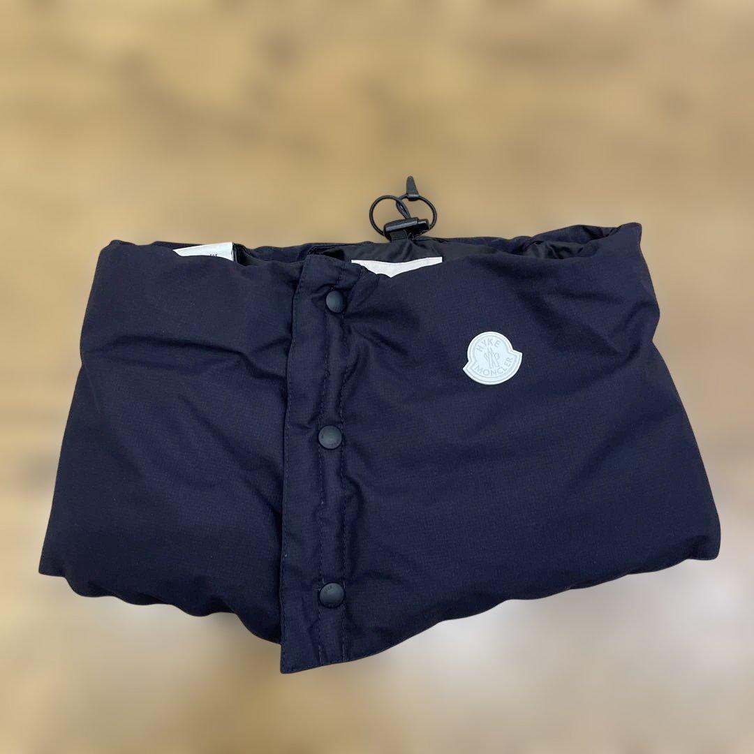 MONCLER HYKE ダウンマフラー　モンクレール ネイビー