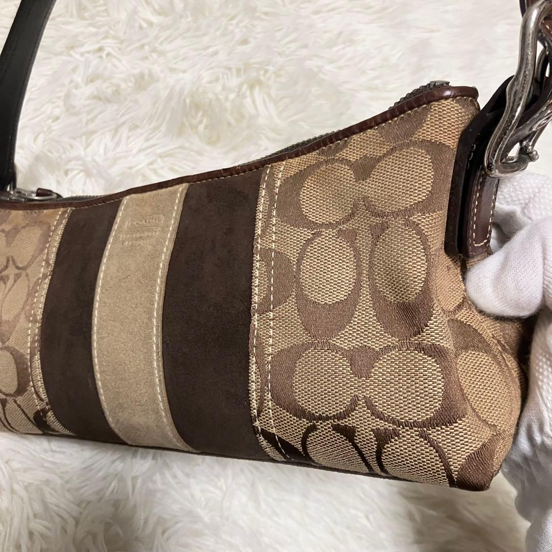 COACH アクセサリーポーチ 8K09 シグネチャー ストライプ チャーム