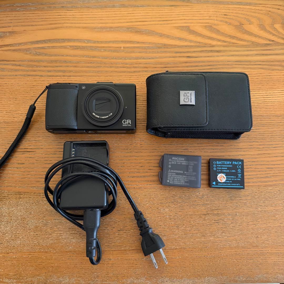 【美品】RICOH GR DIGITAL III リコー デジタルカメラ