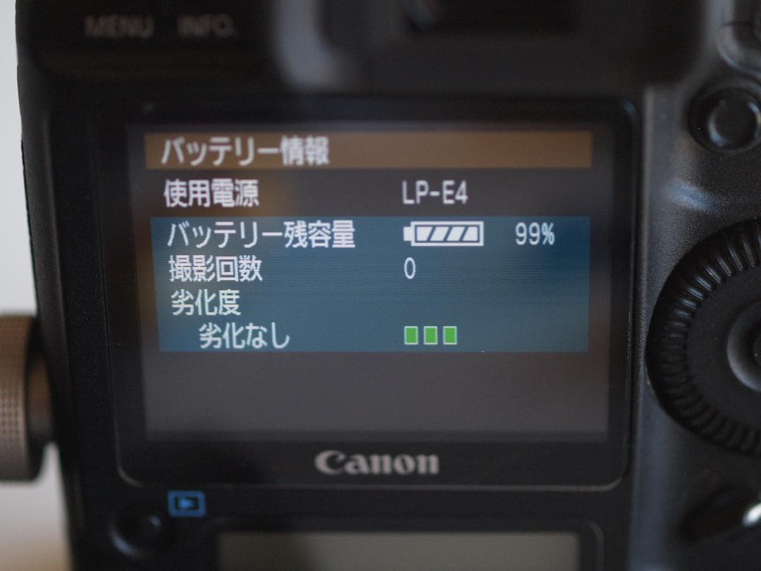 T*s様 Canon EOS-1 Ds Mark III 本体とアクセサリー