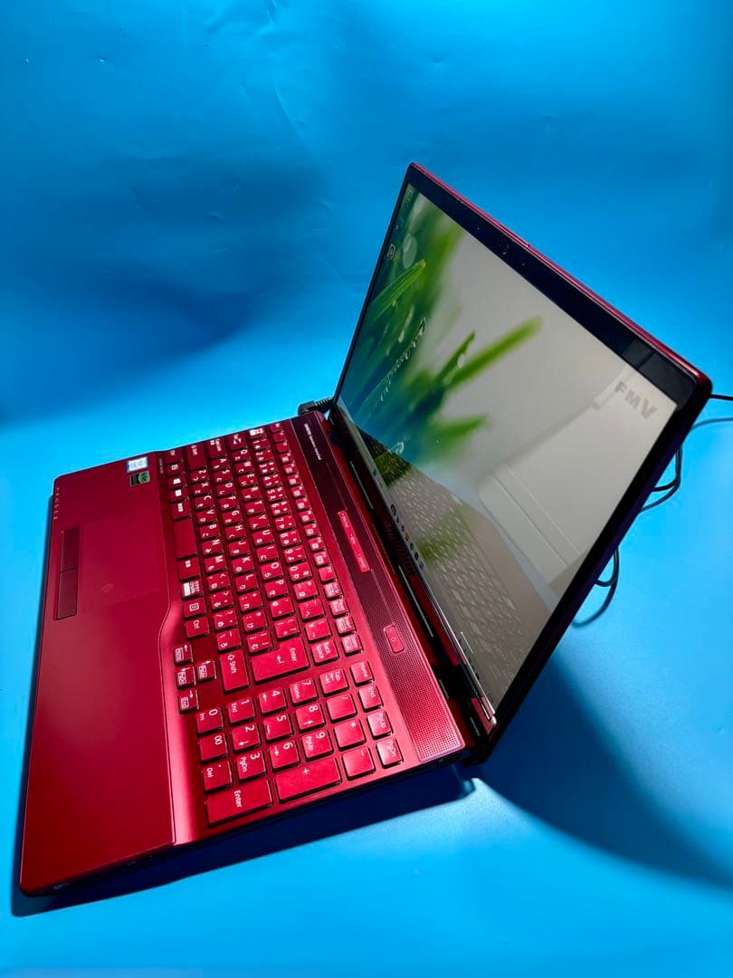 富士通 LIFEBOOK AH53/B3 i7 8550U 32GB 2TB