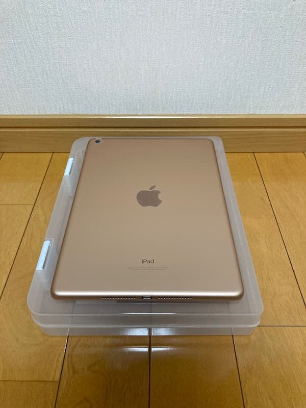 Apple iPad 第6世代 32GB wifiモデル ゴールド