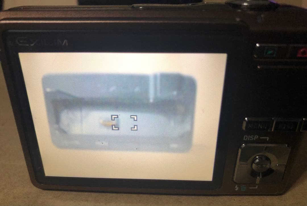 CASIO デジタルカメラ　EX-Z600