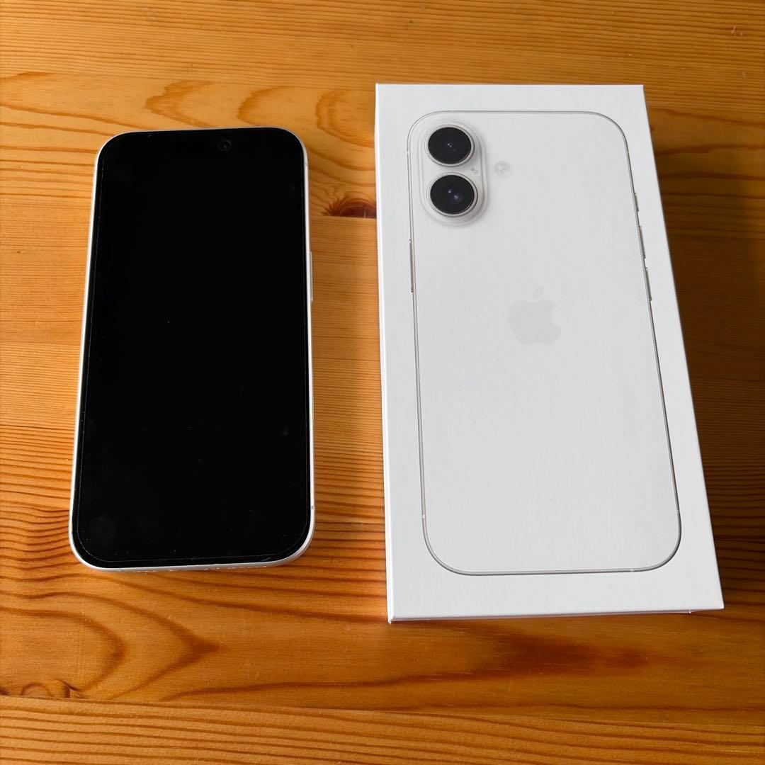 nyan iPhone16 128GB SIMフリー 初期化済み