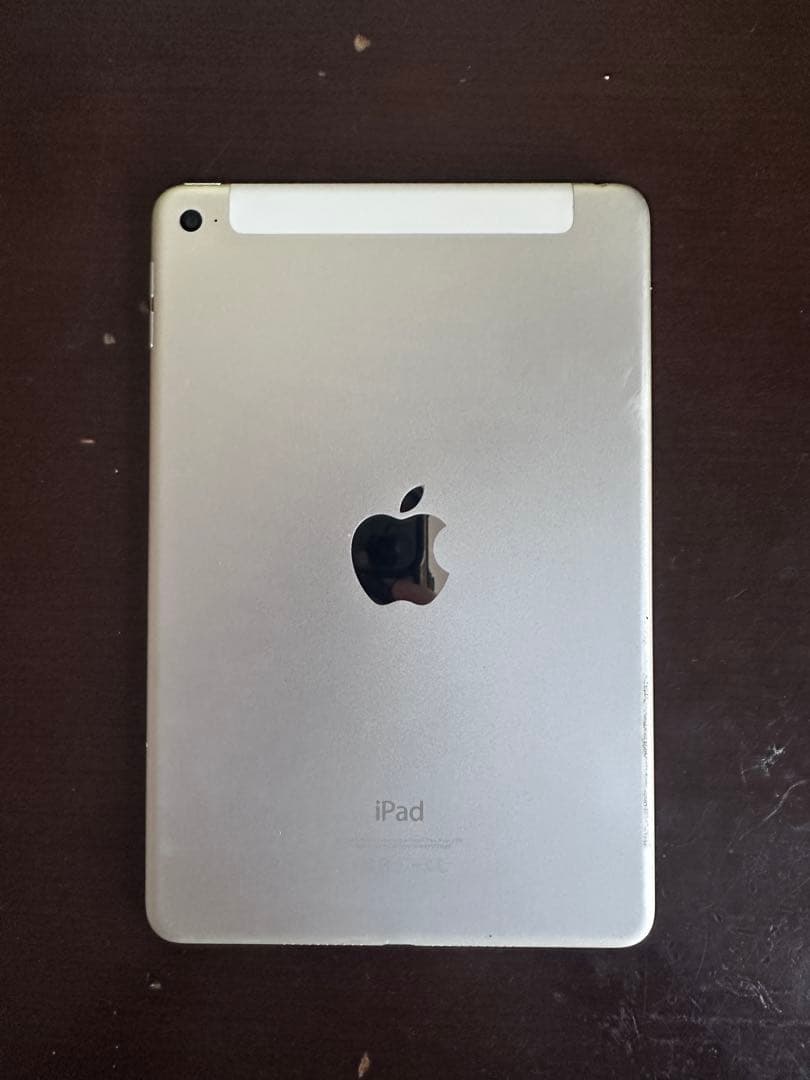 Apple iPad mini 4 128GB シルバー 本体