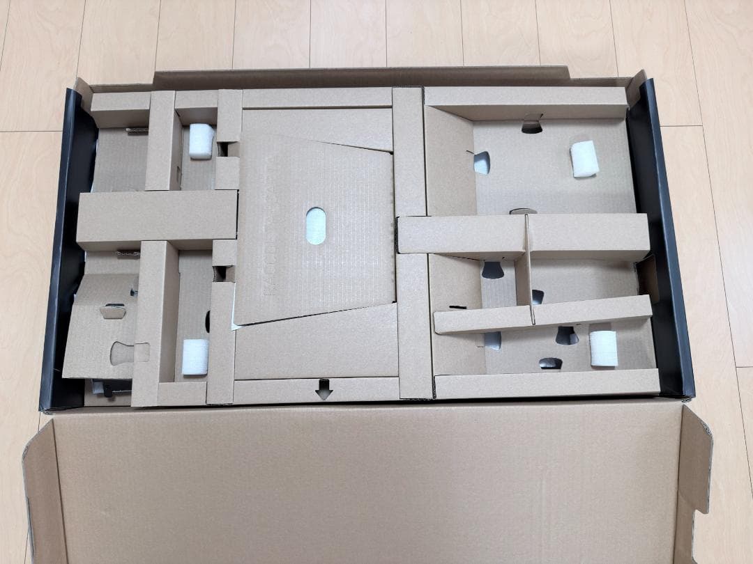 【美品】Dell U3223QE（31.5インチ 4Kモニター）