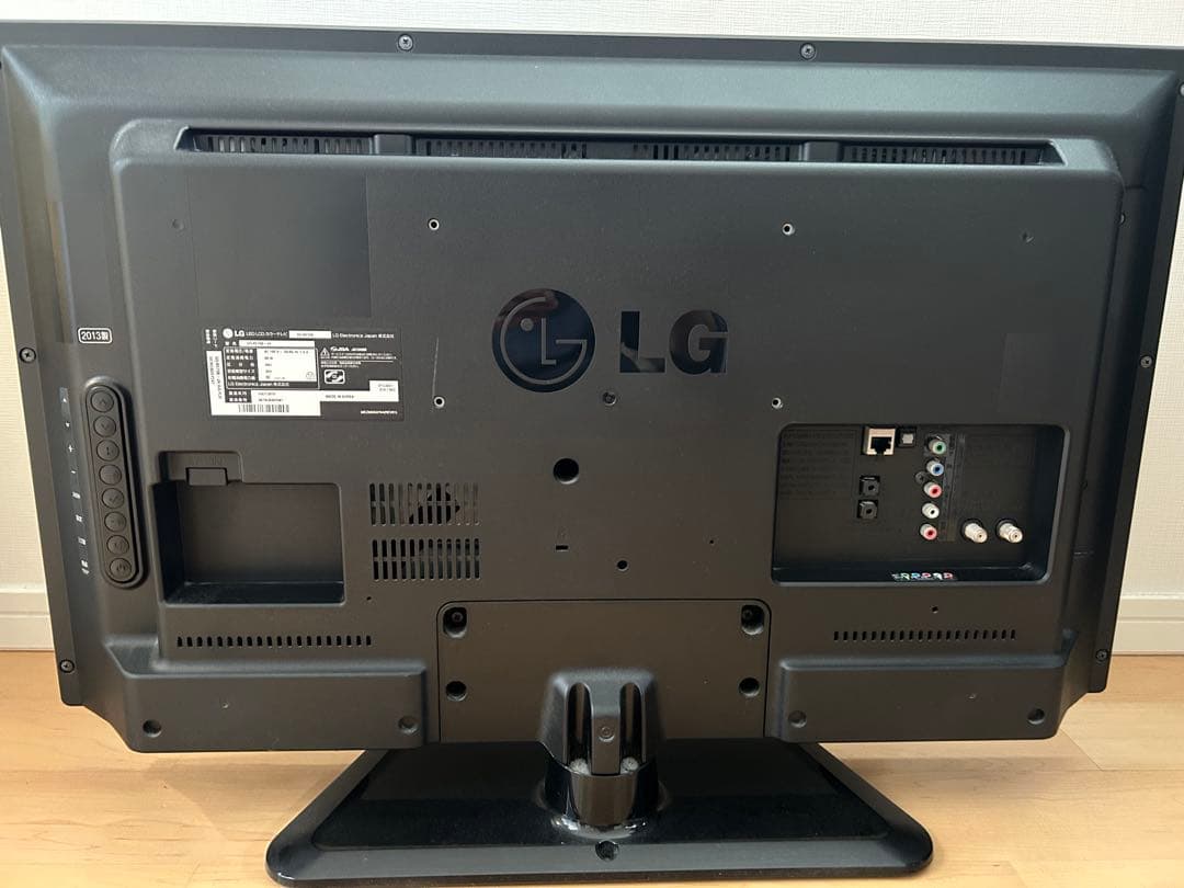 LG 32型　SmartTV デジタルハイビジョン液晶テレビリモコン付き　値下げ