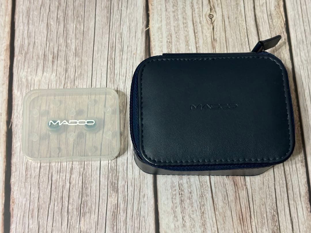 イヤホン MADOO Typ821