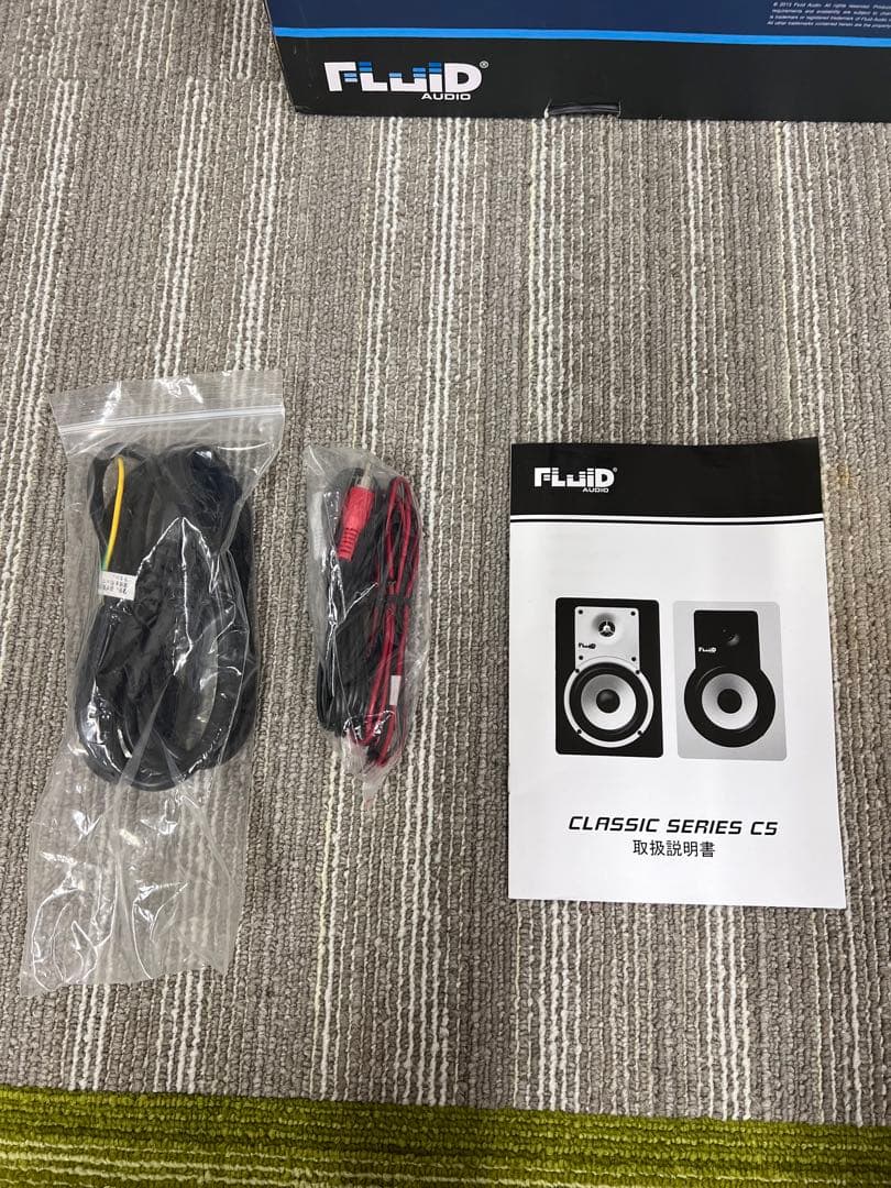 新品／未使用　フルイド　fluid audio  c5 モニタースピーカー