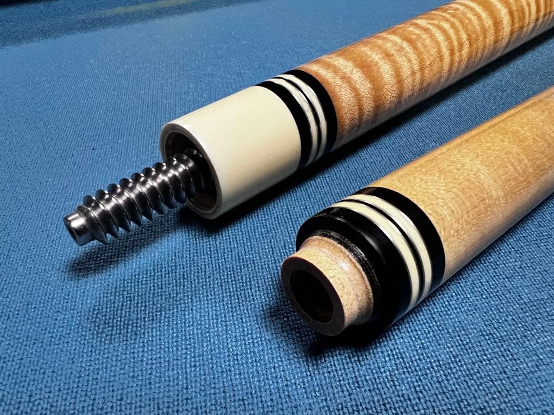 ランブロス　カーリーメイプルストレート