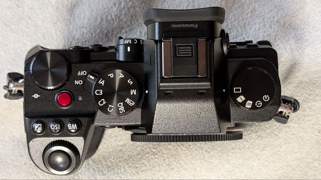 LUMIX S5 ミラーレス一眼カメラ 本体