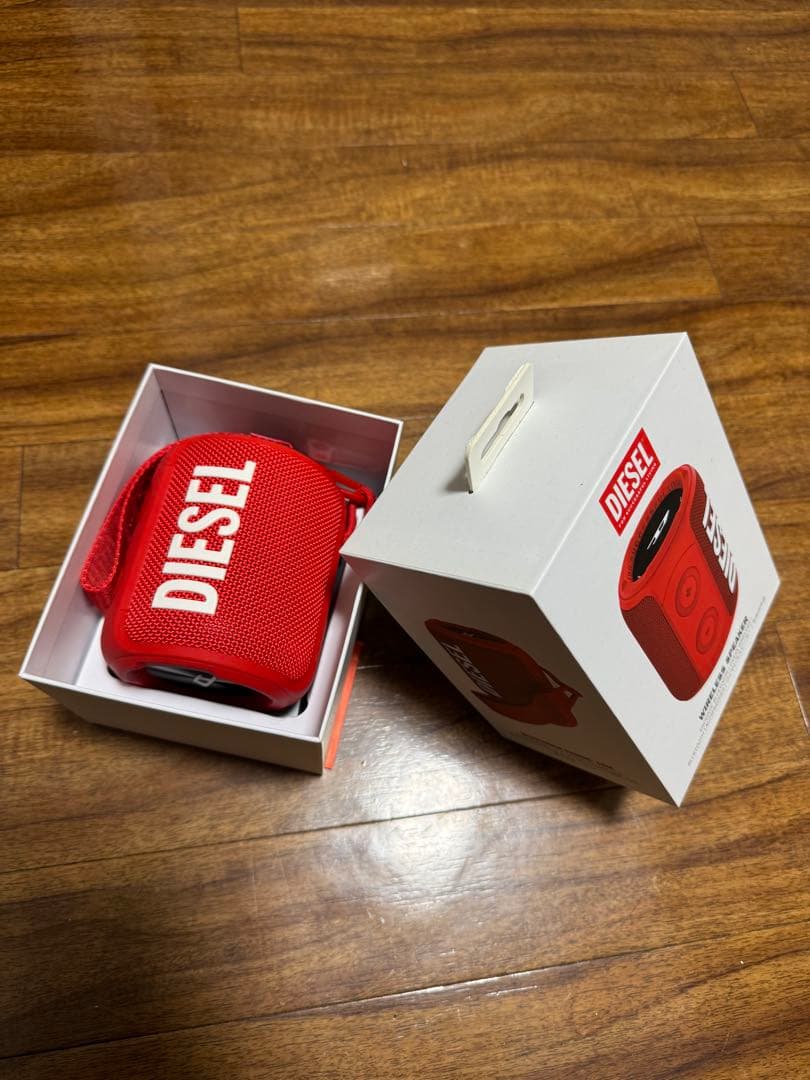 【DIESEL 】ワイヤレススピーカー red⚪︎未使用⚪︎