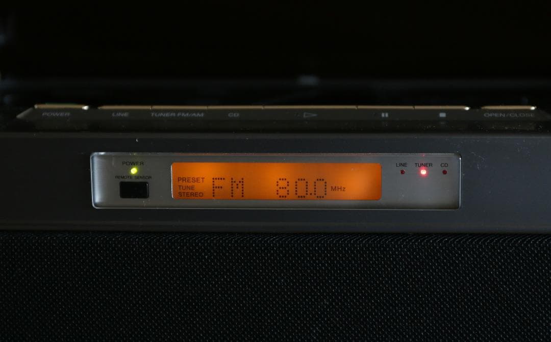 ★ SONY D-3000セレブリティ ( CD 不可）