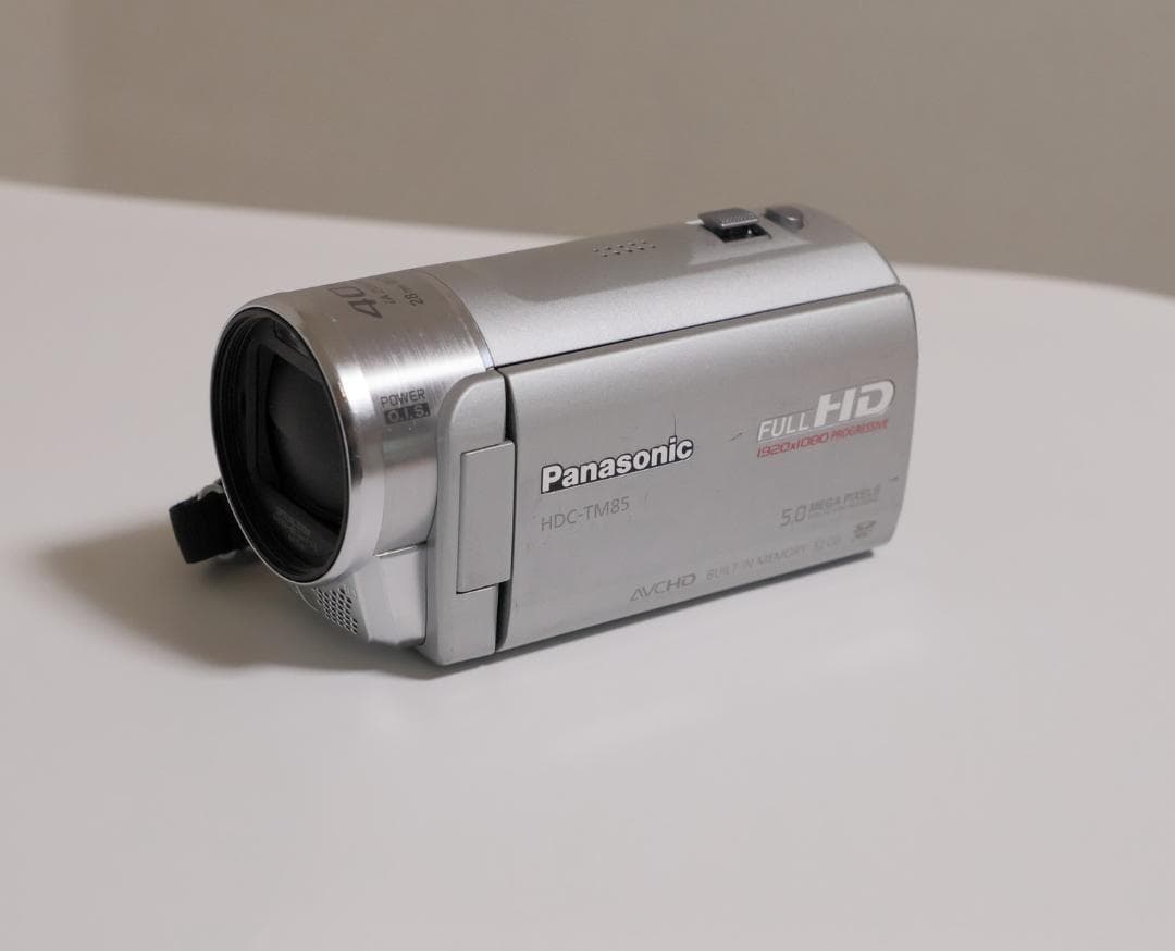 Panasonic HDC-TM85 フルハイビジョンビデオカメラ