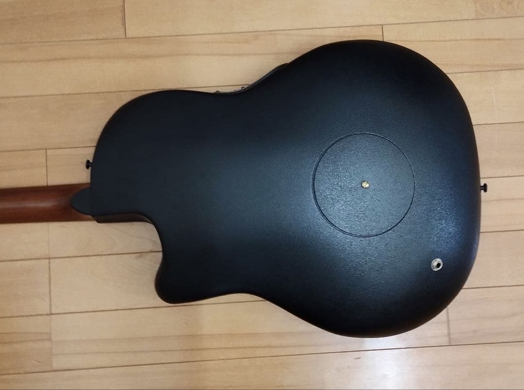 Y*a様 Ovation Celebrity CS288-4K ハードケース ス