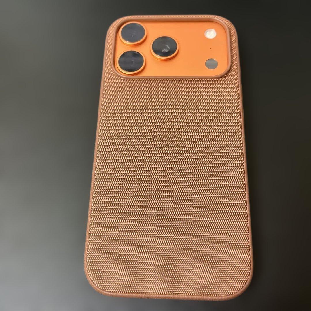 iPhone17pro 256gb コズミックオレンジ