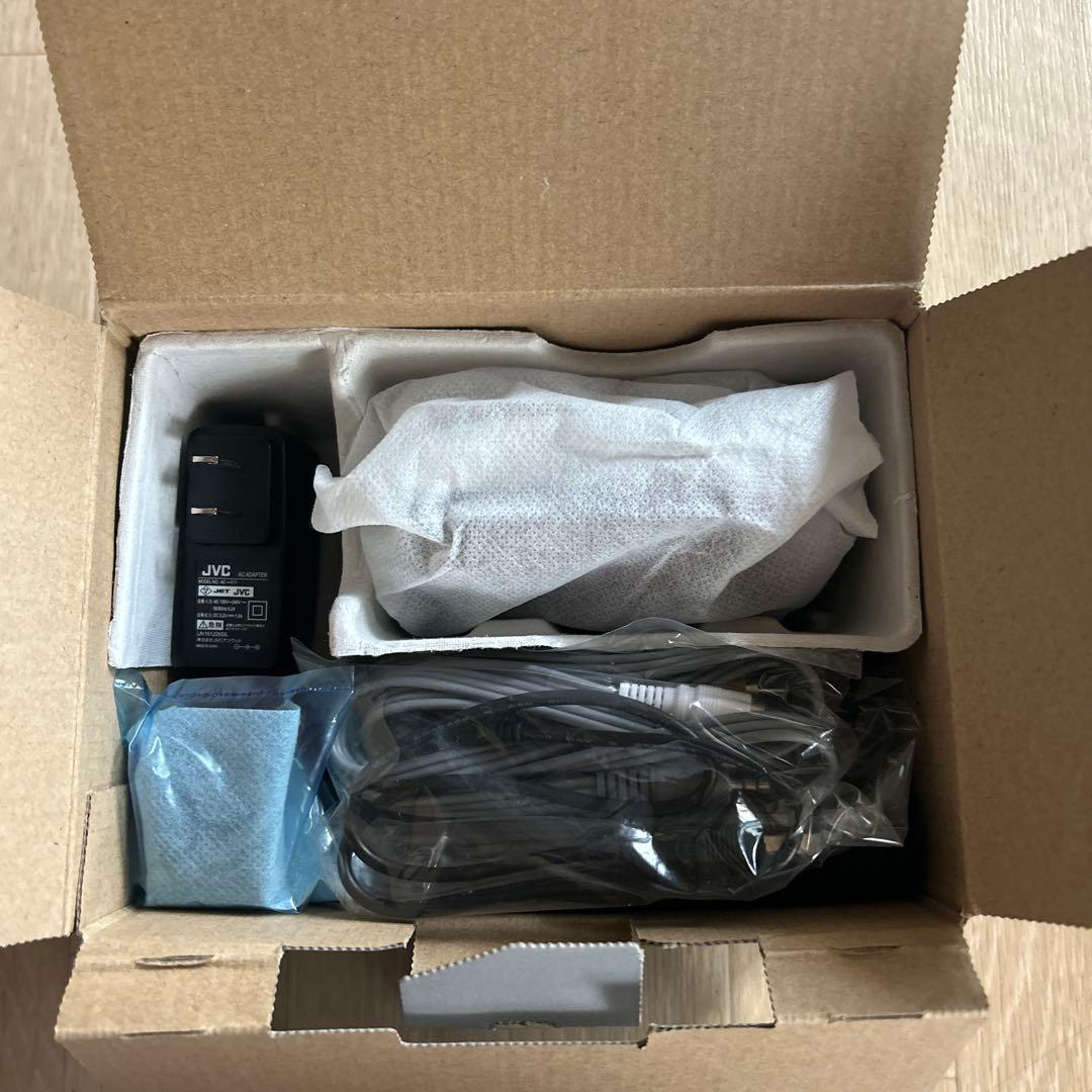 美品 JVC Victor Everio GZ-EJ1 ビデオカメラ