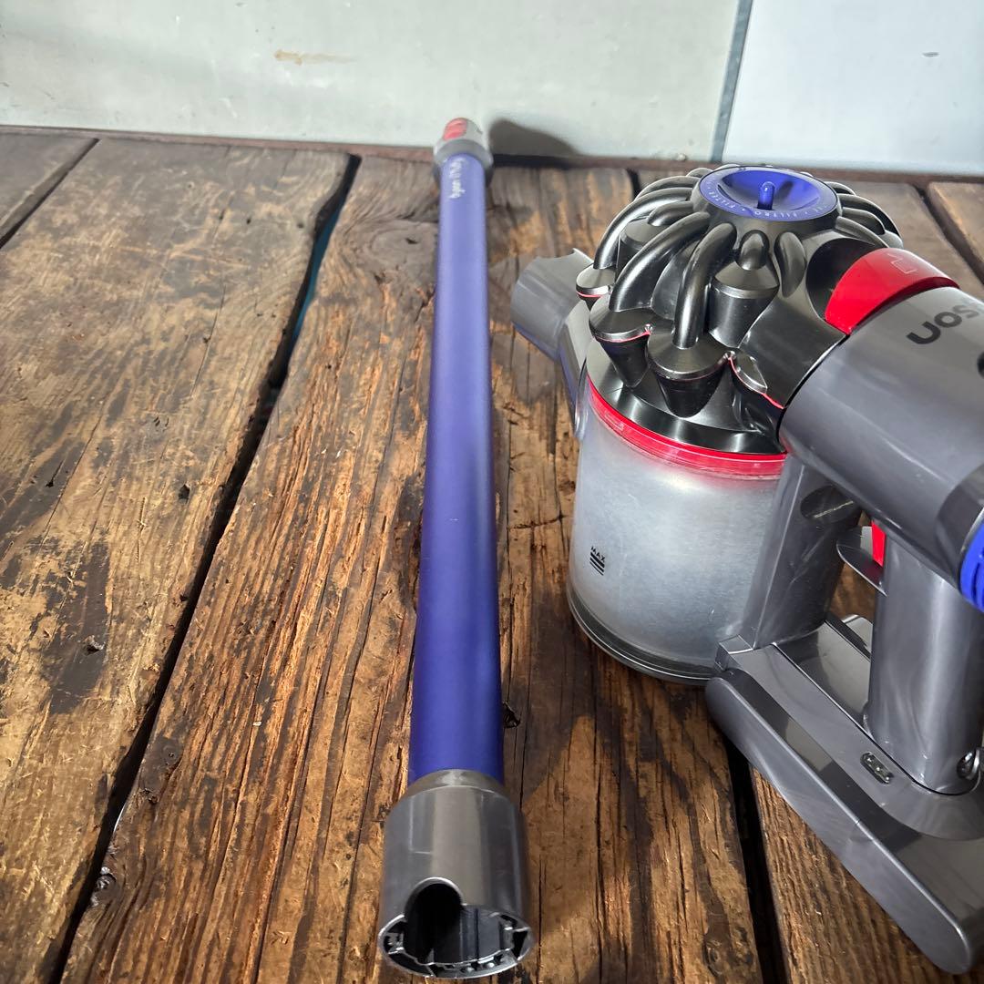 ダイソン dyson V7 fluffy スタンド付