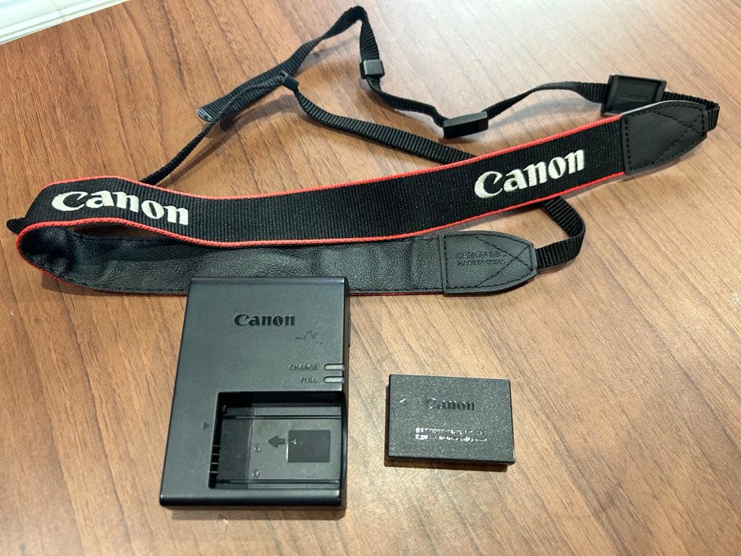 キャノン　EOS KissX9i ダブルズームキット