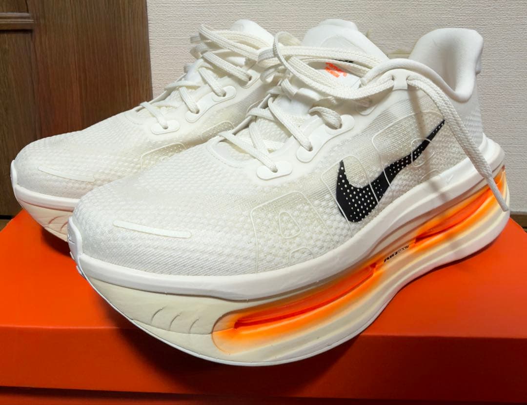 【本日限定値下げ！】Nike ボメロプレミアム