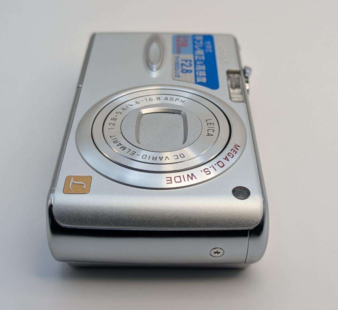 美品 Panasonic LUMIX DMC-FX01 デジタルカメラ