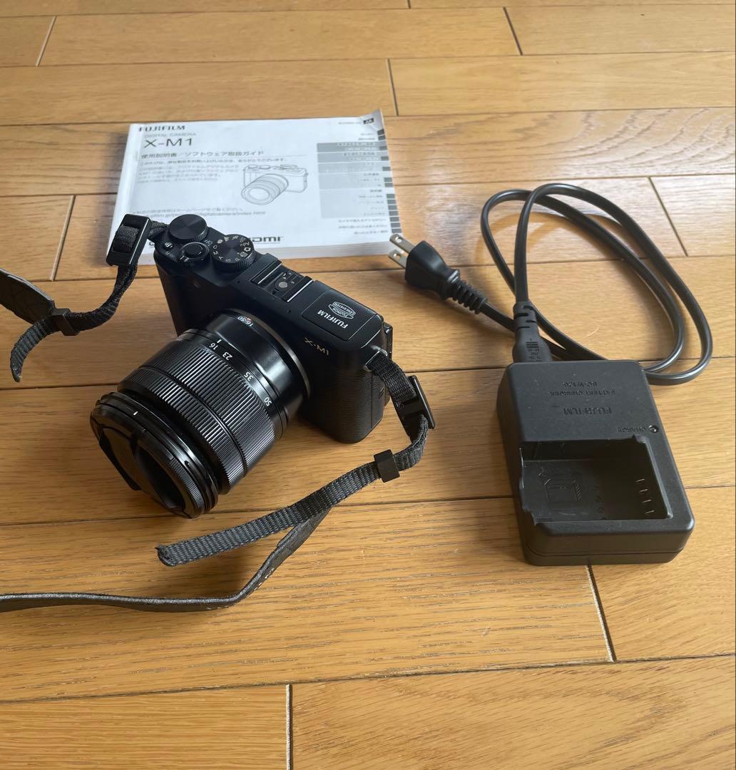 Fujifilm X-M1 ミラーレス一眼カメラ