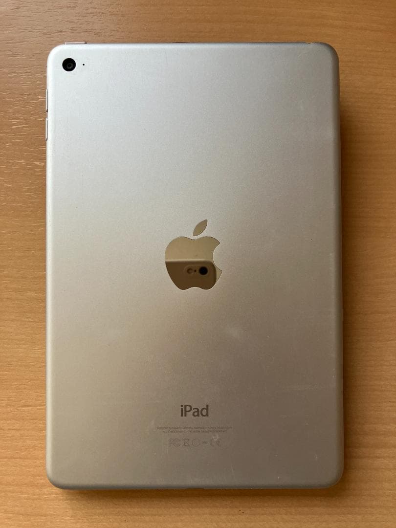 【美品】iPad mini4 64GB Wi-Fiモデル