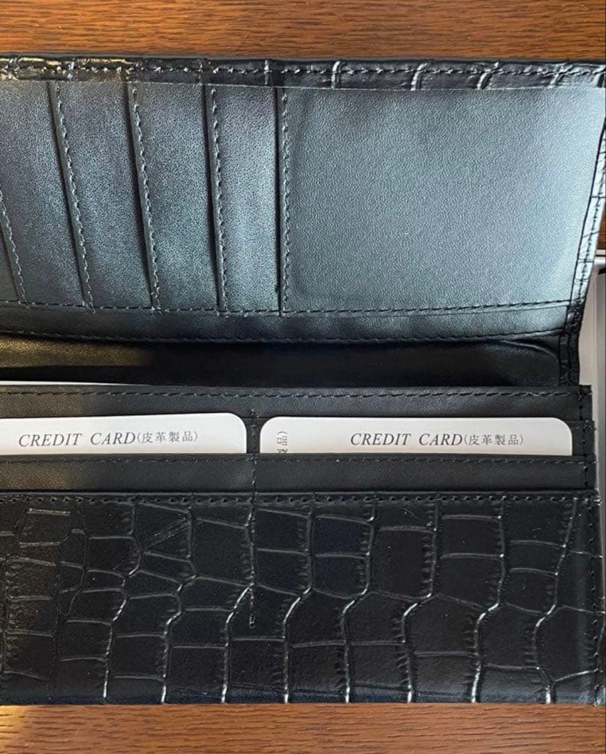 菊御紋　クロコダイル風牛革　黒　長財布