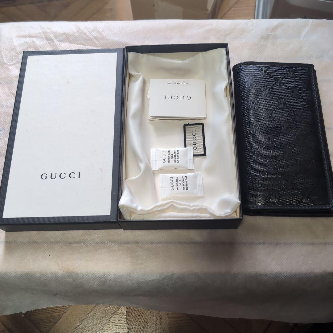 Gucci ブラック GGパターン 長財布