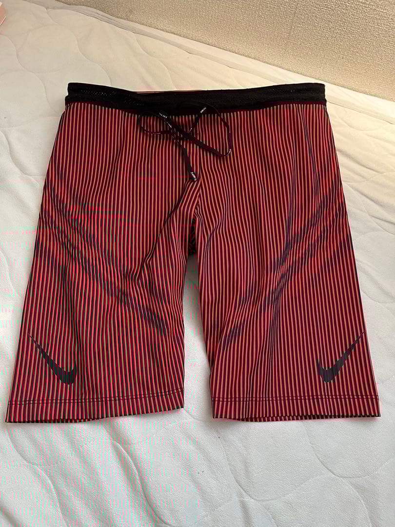 【日本未展開】ナイキ エアロスイフト ハーフタイツ M