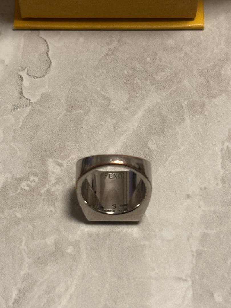 最終値下げ‼️本日のみFENDI シルバーリング S ヴィンテージ