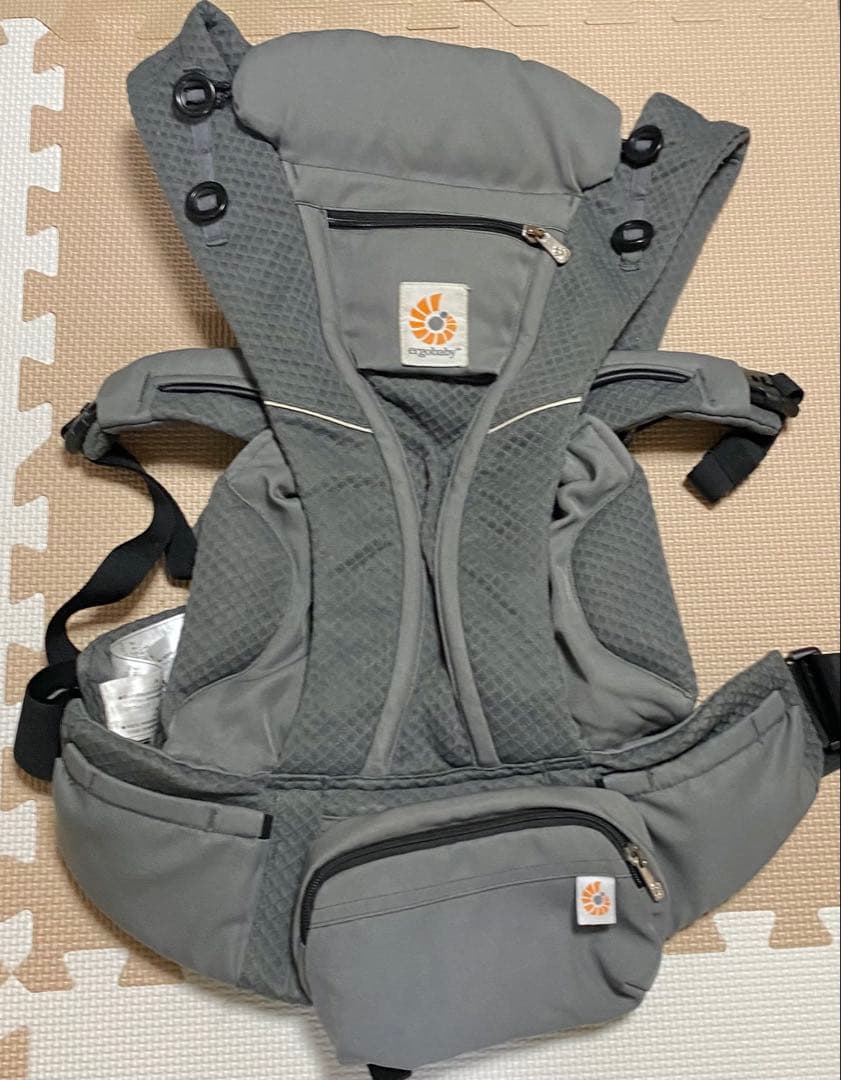 抱っこ紐　エルゴベビー オムニ ブリーズ　ポーチ付き