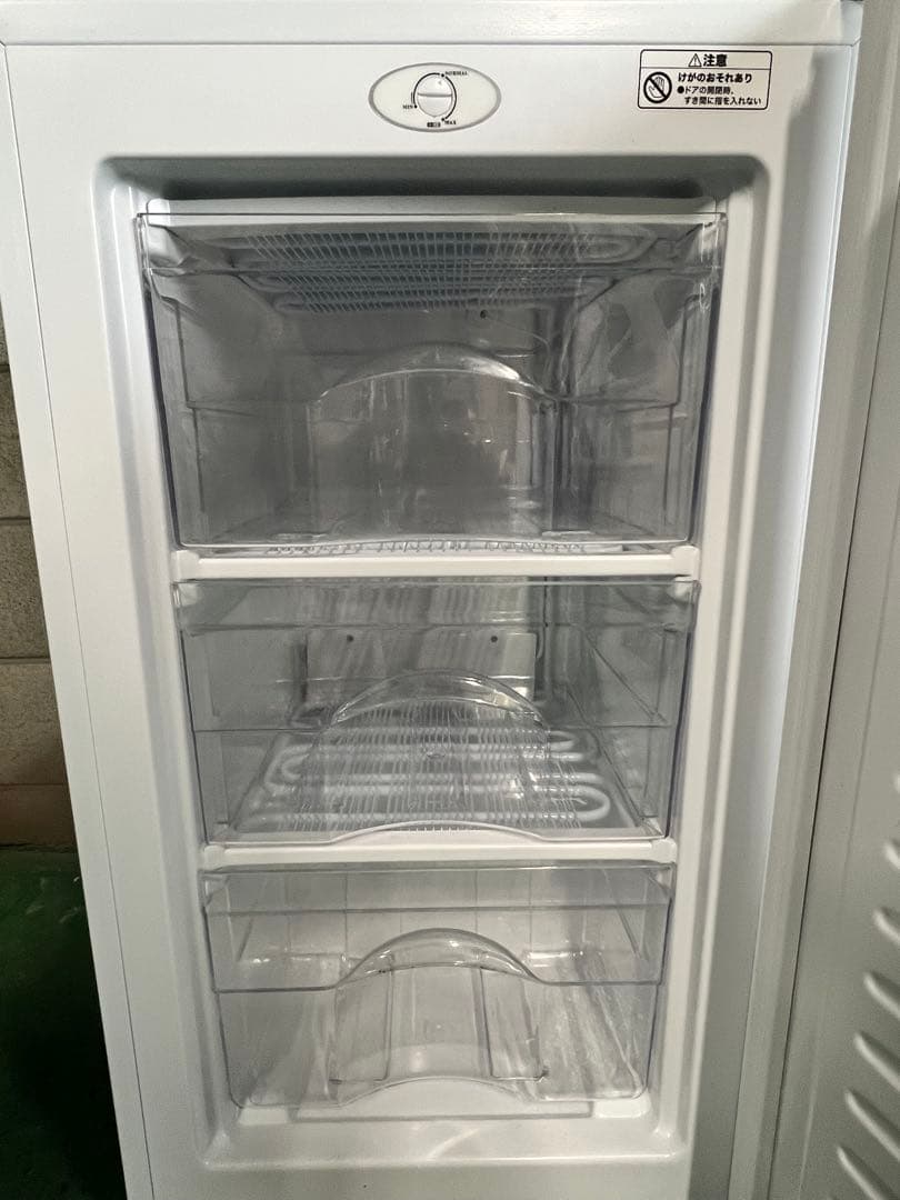 A802♠️配送設置可☑️ノンフロン1ドア冷凍庫2024年製☑️