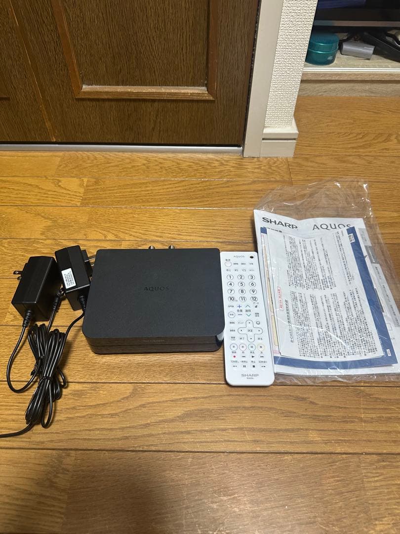 SHARP AQUOS　2T-C12AF　ポータブル液晶テレビ　防水